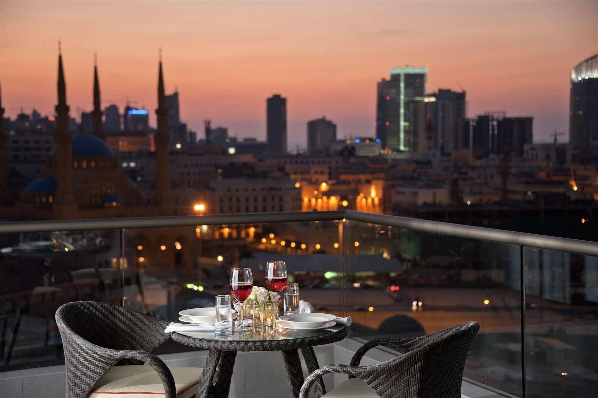 Saifi Suites Hotel Beirute Exterior foto